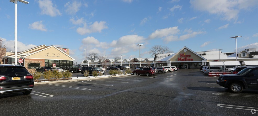 More Photos Of 4575-4597 Austin Blvd, Island Park Storefront For Lease