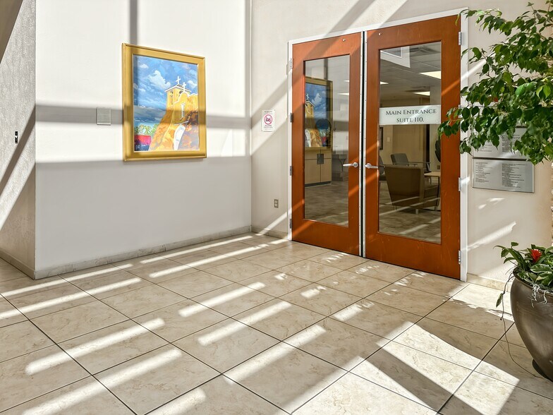 More Photos Of 4801 Lang Ave NE, Albuquerque Coworking Space