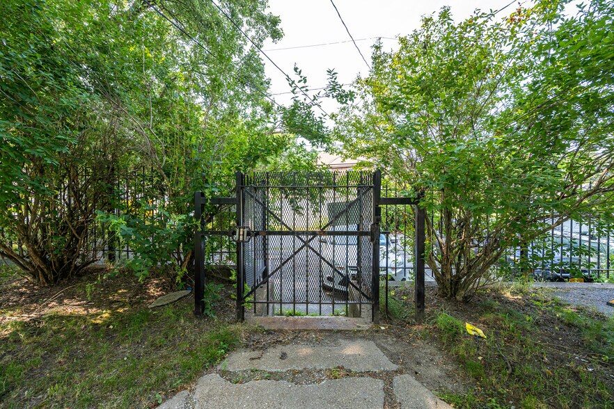More Photos Of , Buffalo Multifamily For Sale