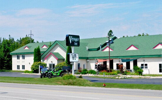 Primary Photo Of 750 US Highway 2 W, Saint Ignace Hotel For Sale