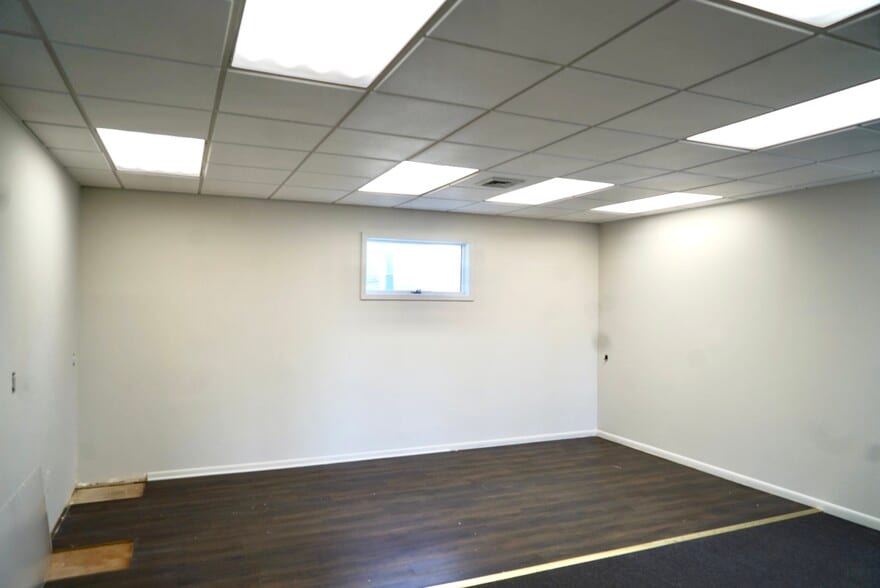 More Photos Of 29 Church St, Ramsey Office For Sale