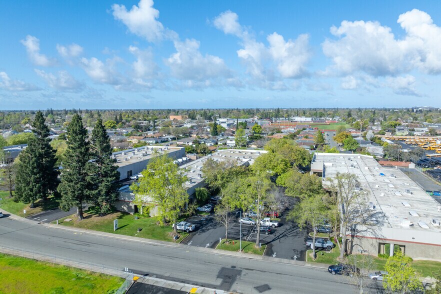 More Photos Of 3700 Business Dr, Sacramento Unknown For Lease