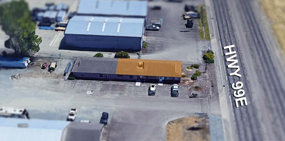Primary Photo Of 33935 Highway 99E, Tangent Office Residential For Lease