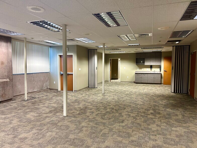 More Photos Of 9 S El Dorado St, Stockton Office For Sale