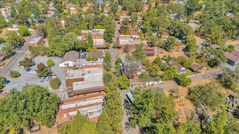 More Photos Of 22652 Parrotts Ferry Rd, Columbia Restaurant For Sale