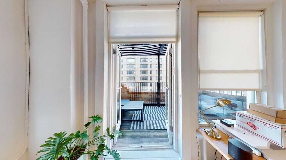 More Photos Of 336-342 W 37th St, New York Loft Creative Space For Lease