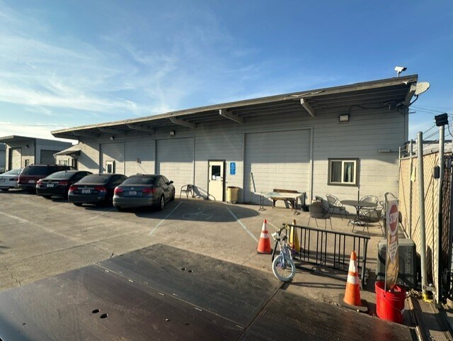 More Photos Of 1535 S 10th St, San Jose Warehouse For Lease