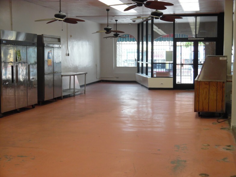 More Photos Of 605-607 W Whittier Blvd, Montebello Storefront For Sale