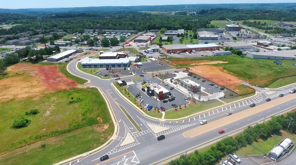 More Photos Of 11 Charley Harper Dr, Cartersville Medical For Lease