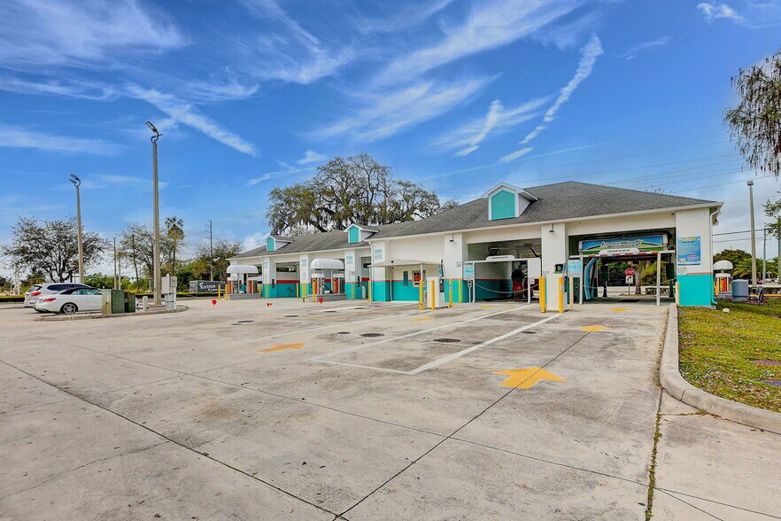 More Photos Of 3901 Orange Ave, Fort Pierce Freestanding For Sale