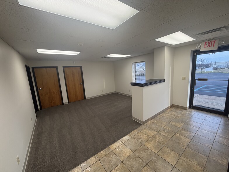 More Photos Of 111 Capital Ct, Nicholasville Industrial For Sale