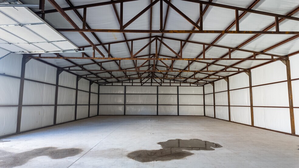 More Photos Of 8201 Centennial Farms Dr, Coyle Light Distribution For Sale