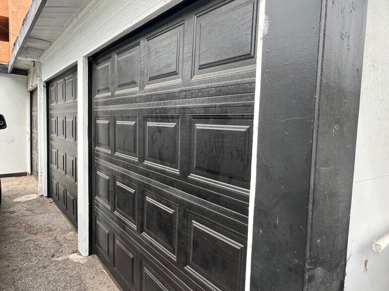 More Photos Of 2403 Louella Ave, Venice Apartments For Sale
