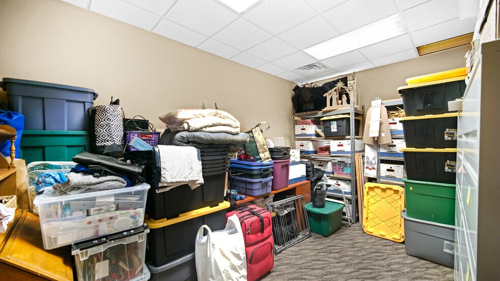 More Photos Of 303 Ridge Rd, Munster Office For Sale