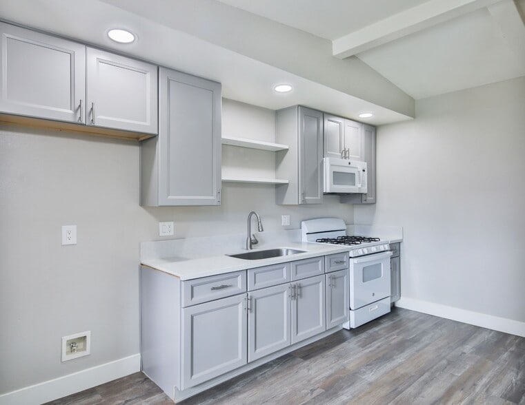 More Photos Of 23925-23967 Eucalyptus Ave, Moreno Valley Apartments For Sale