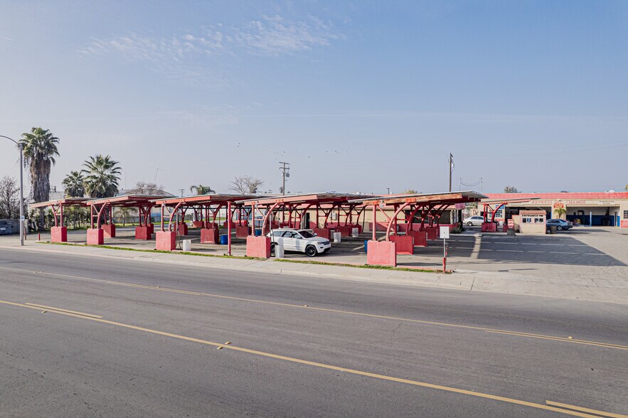 More Photos Of 1407 High St, Delano Carwash For Lease
