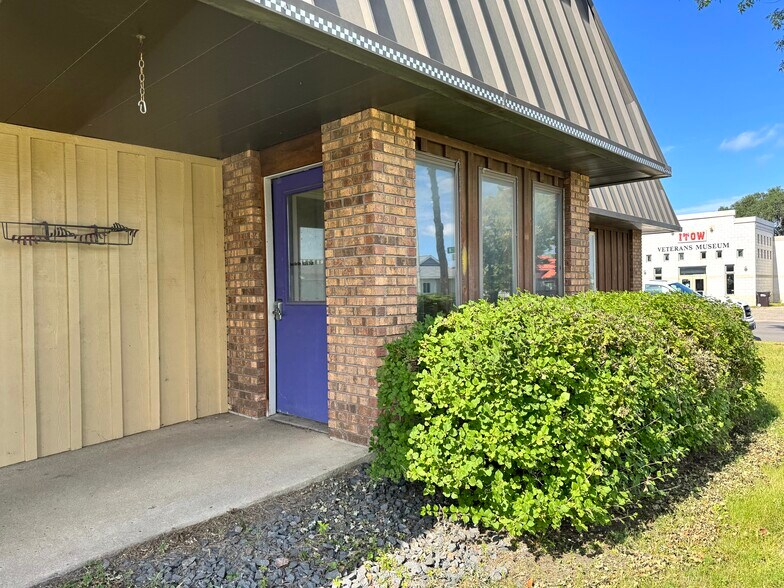 More Photos Of 745 W Main St, Perham Office For Sale