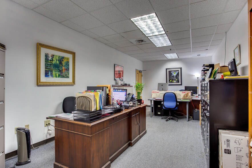 More Photos Of 44 Joseph Mills Dr, Fredericksburg Manufacturing For Lease