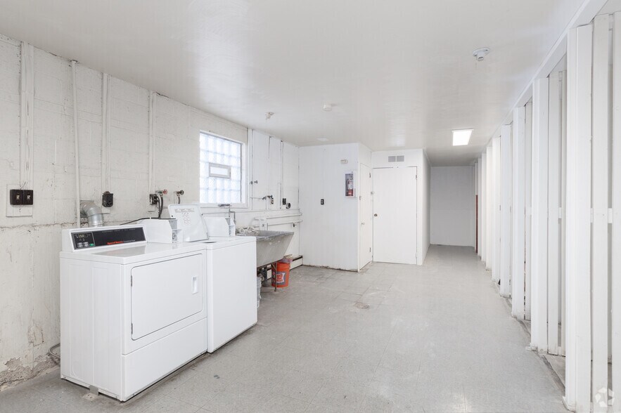 More Photos Of 5474-5484 Bahama Ter, Cincinnati Apartments For Sale