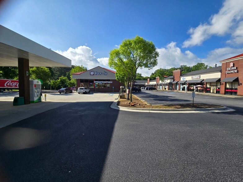 More Photos Of 4296 Old Suwanee Rd, Buford General Retail For Lease