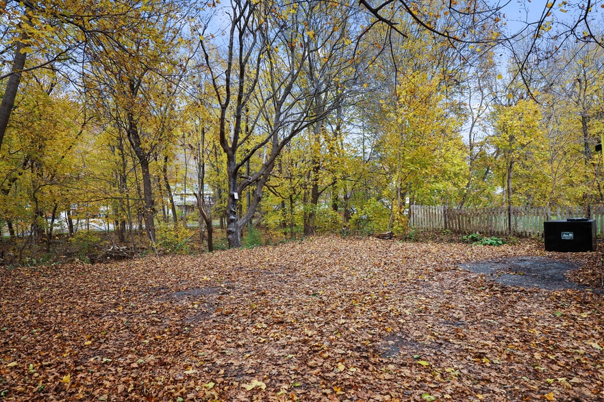 More Photos Of 437 W Main St, North Adams Restaurant For Sale