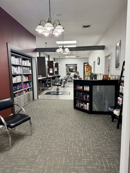 More Photos Of 219 Main St, Chadron Storefront For Sale