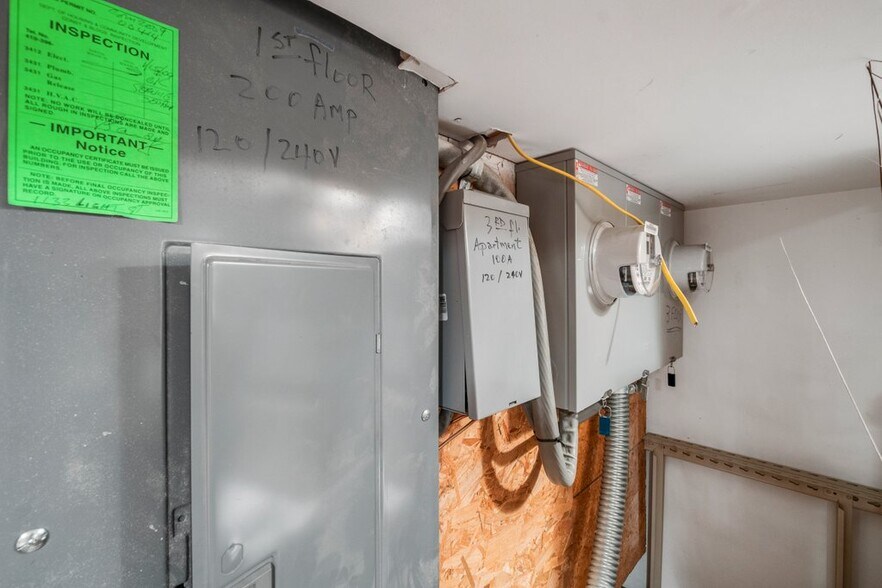 More Photos Of 1133 Light St, Baltimore Storefront Retail Office For Sale