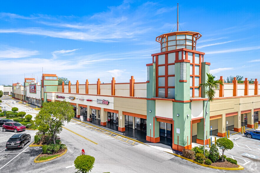 Primary Photo Of 7388-7562 W Commercial Blvd, Lauderhill General Retail For Lease