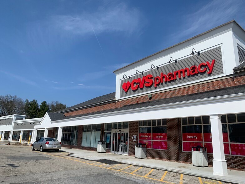Primary Photo Of 234-270 Bussey St, Dedham Storefront For Lease