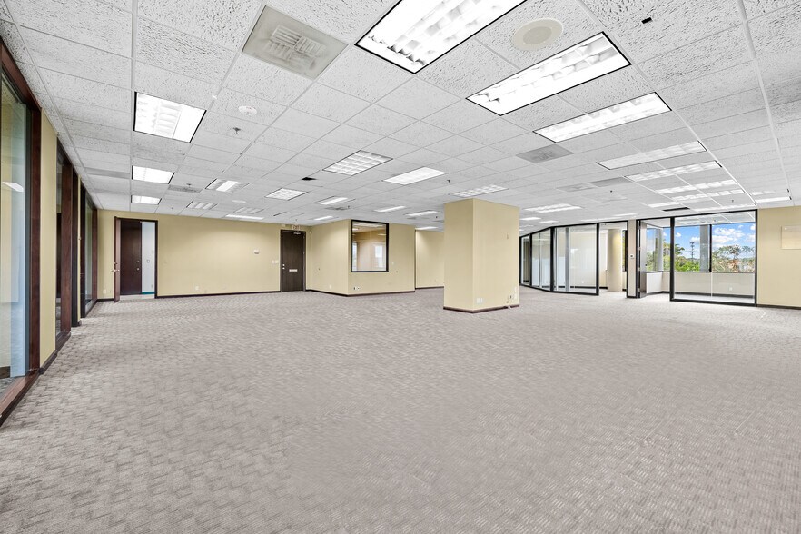 More Photos Of 4800 N Federal Hwy, Boca Raton Medical For Sale