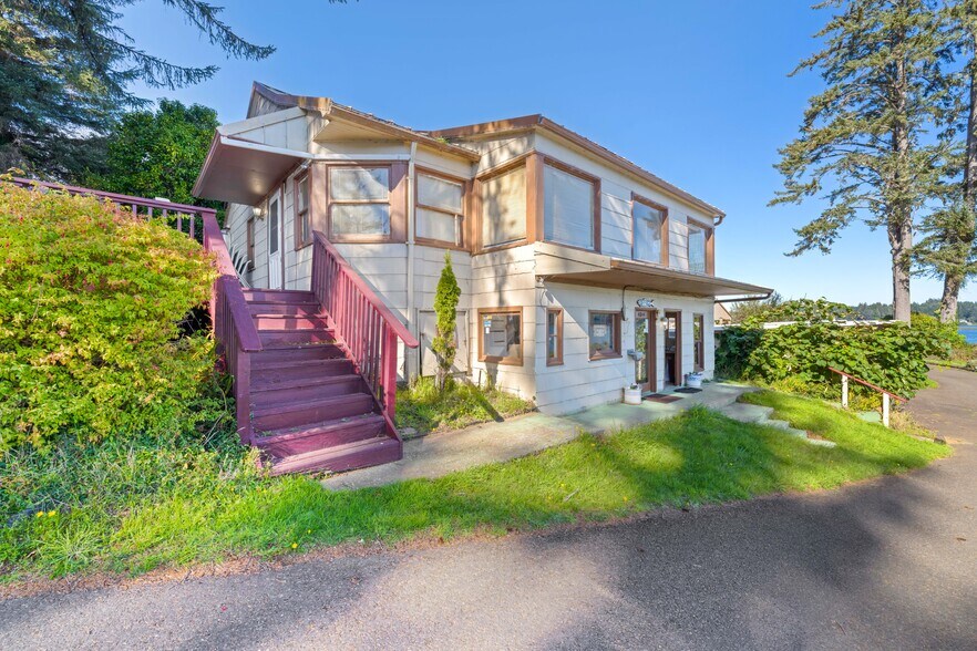 More Photos Of 4484 Fish Mill, Westlake Hotel For Sale