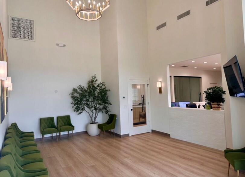 More Photos Of 351 John Henry Way, Madison Medical For Lease