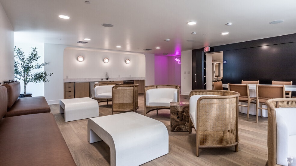 More Photos Of 1120 W 6th St, Los Angeles Apartments For Lease