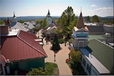 More Photos Of 2800 W 76 Country Blvd, Branson Coworking Space