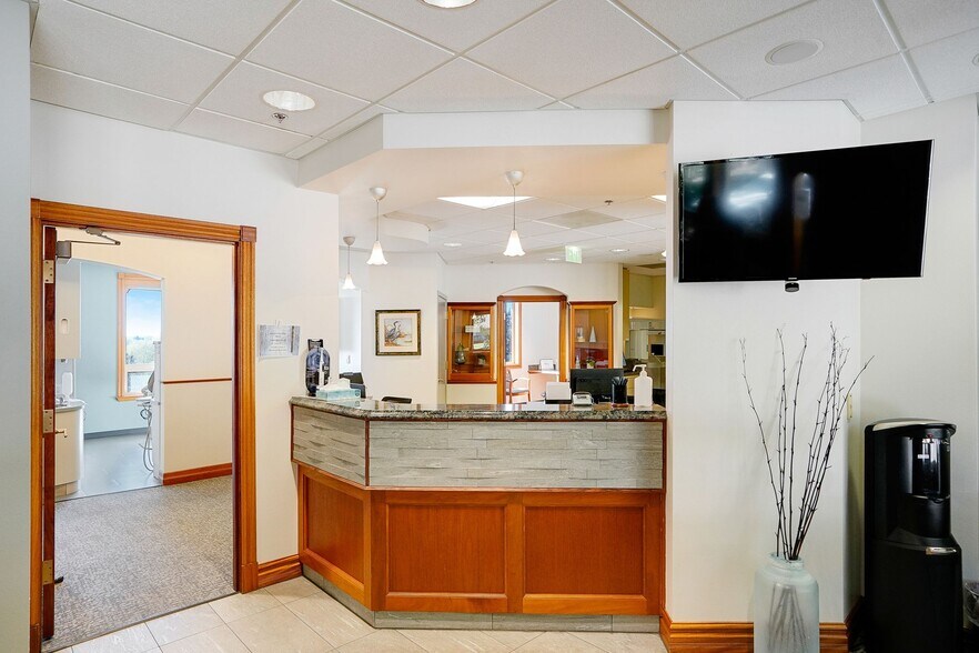 More Photos Of 2601-2605 NW Rolling Green Dr, Corvallis Office For Lease
