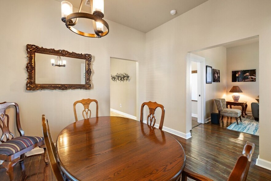 More Photos Of 314 W 3rd St, Taylor Multifamily For Sale