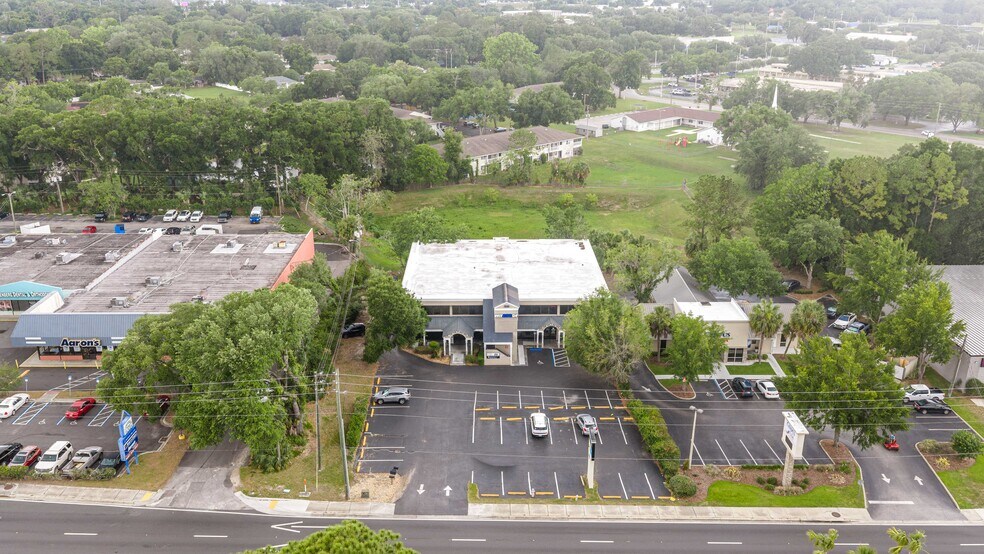 More Photos Of 3101 SW College Rd, Ocala Medical For Lease