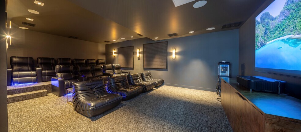 More Photos Of 899 Traction Ave, Los Angeles Apartments For Lease