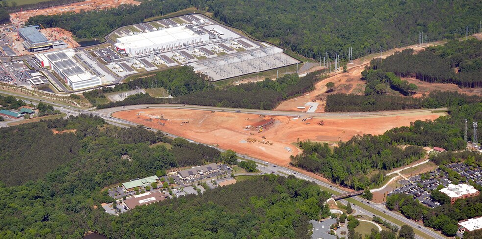 More Photos Of 00 Highway 54, Fayetteville General Retail For Lease
