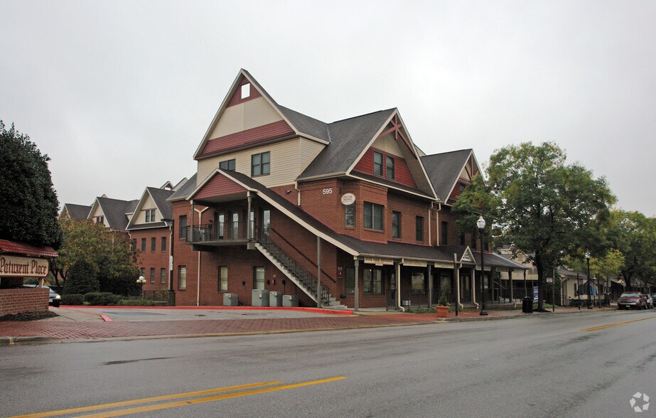 Primary Photo Of 525-595 Main St, Laurel Office Residential For Sale