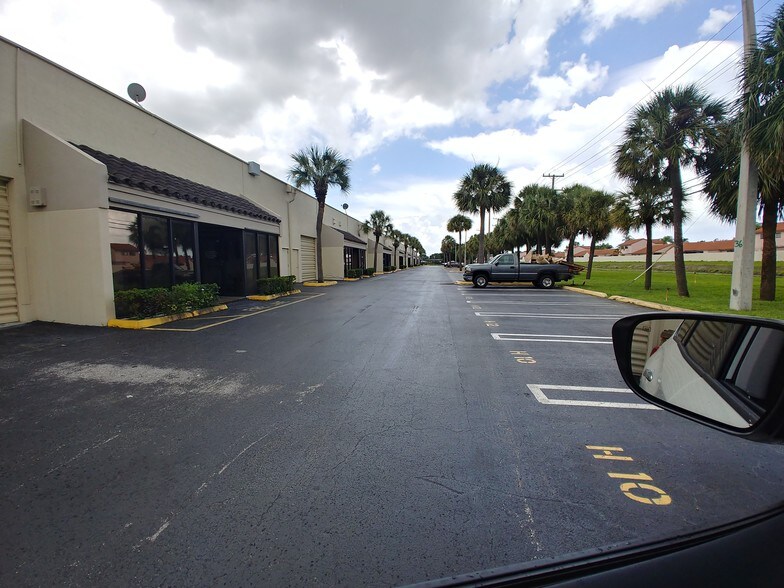 More Photos Of 6187 NW 167th St, Miami Lakes Office For Sale