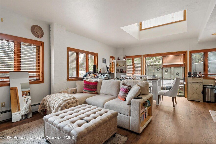 More Photos Of 408 Aspen Airport Business Ctr, Aspen Flex For Sale