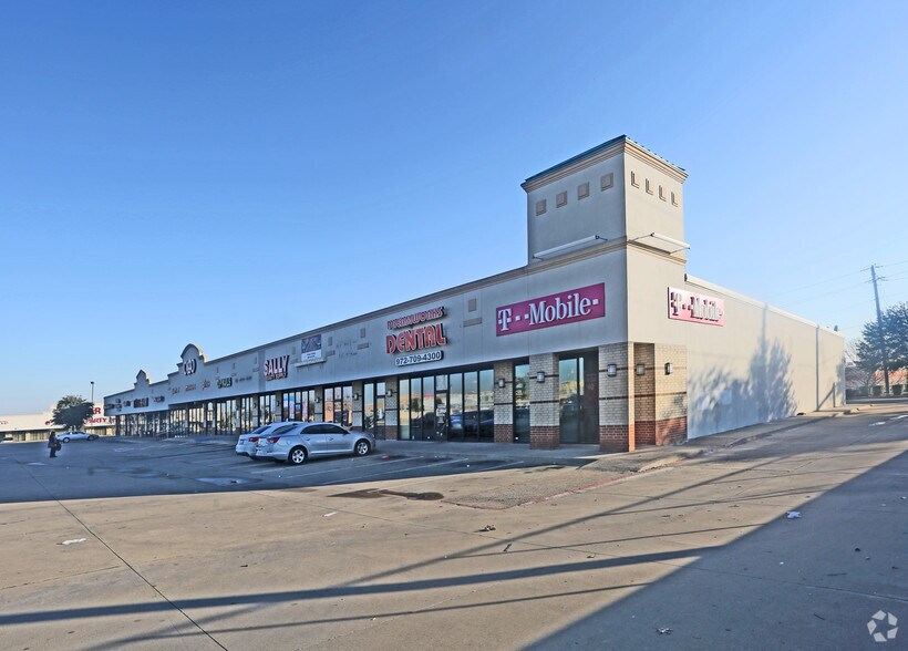 More Photos Of 3207 Kirnwood Dr, Dallas Storefront For Sale