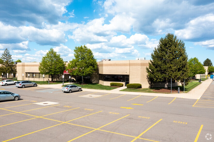 More Photos Of 31572 Industrial Rd, Livonia Unknown For Lease