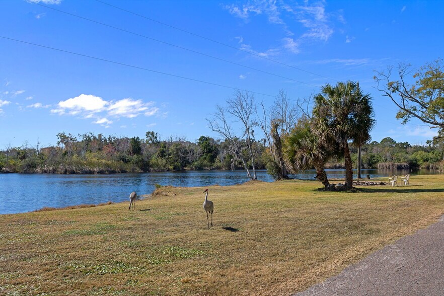 More Photos Of 8301 Congress St, Port Richey Flex For Sale