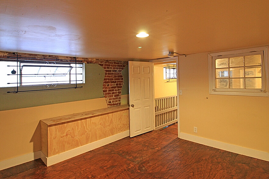 More Photos Of 2521 San Pablo Ave, Oakland Apartments For Sale