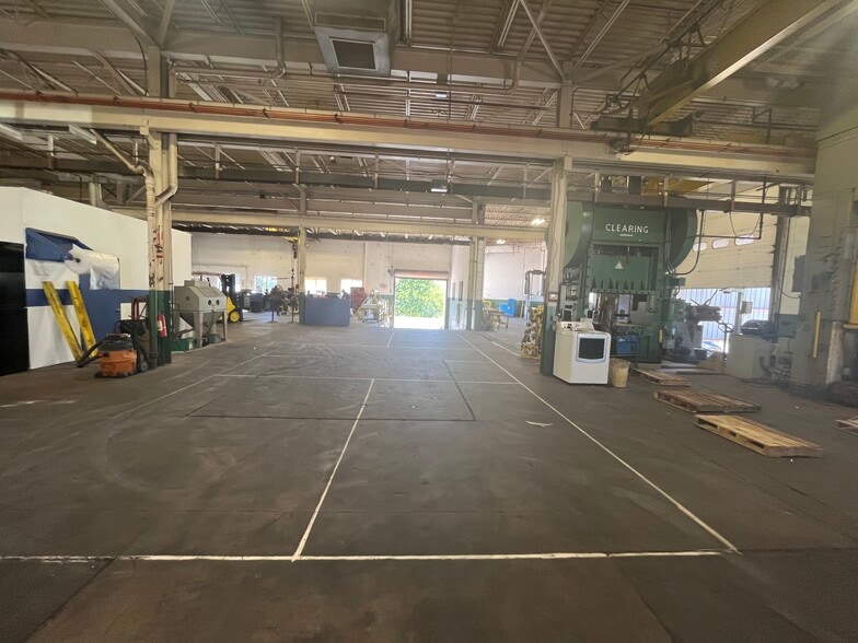 More Photos Of 2385 Walker Ave, Grand Rapids Manufacturing For Sale