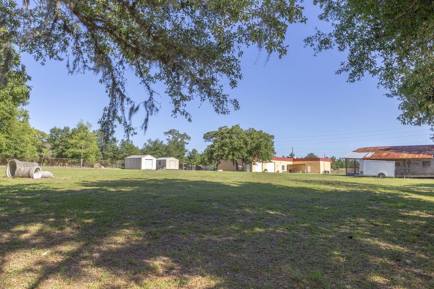 More Photos Of 2211 E Norvell Bryant Hwy, Hernando Freestanding For Sale