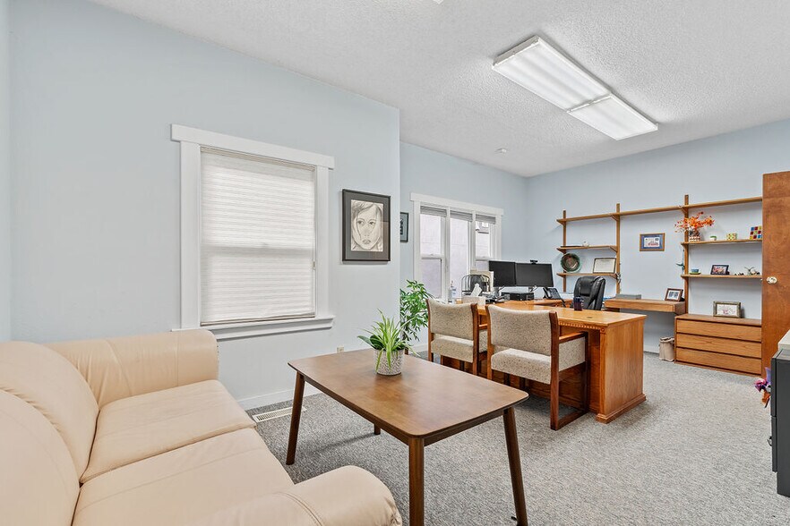 More Photos Of 1313 College Ave, Santa Rosa Office For Sale