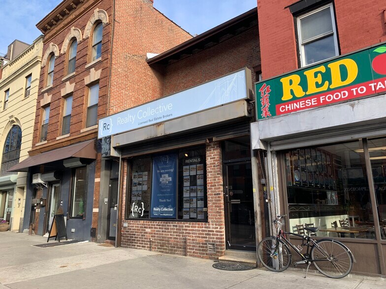 More Photos Of 223 Columbia St, Brooklyn Storefront Retail Residential For Lease